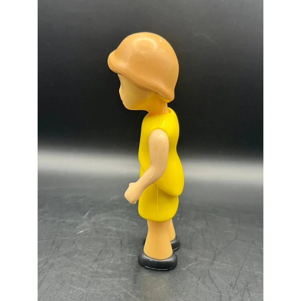 Little Tikes Loving Family Yellow Dress Mom‎ Figure Dollhouse People